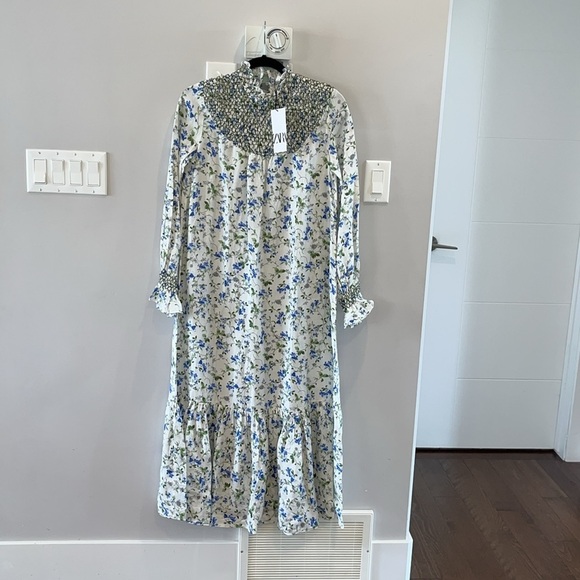 Zara smocked embroidered Floral Blue and White Maxi Dress - Picture 5 of 8
